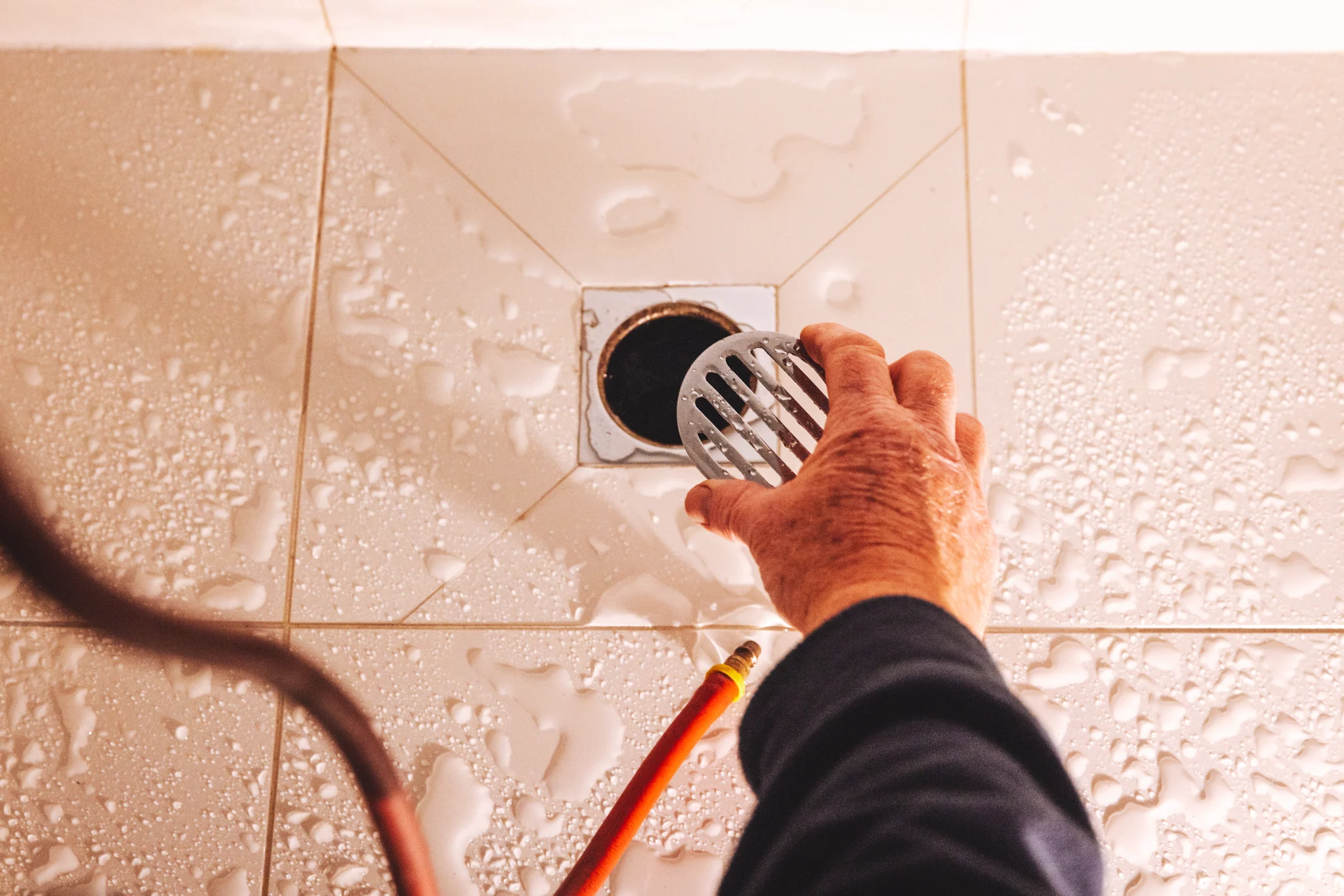 Shower & Bathroom Leak Detection inspection detail
